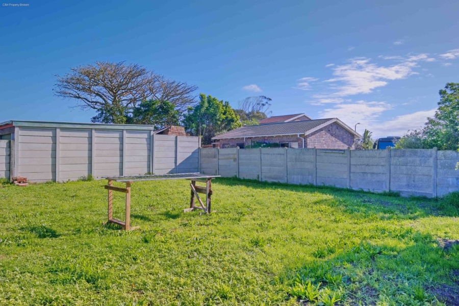 2 Bedroom Property for Sale in Sherwood Eastern Cape